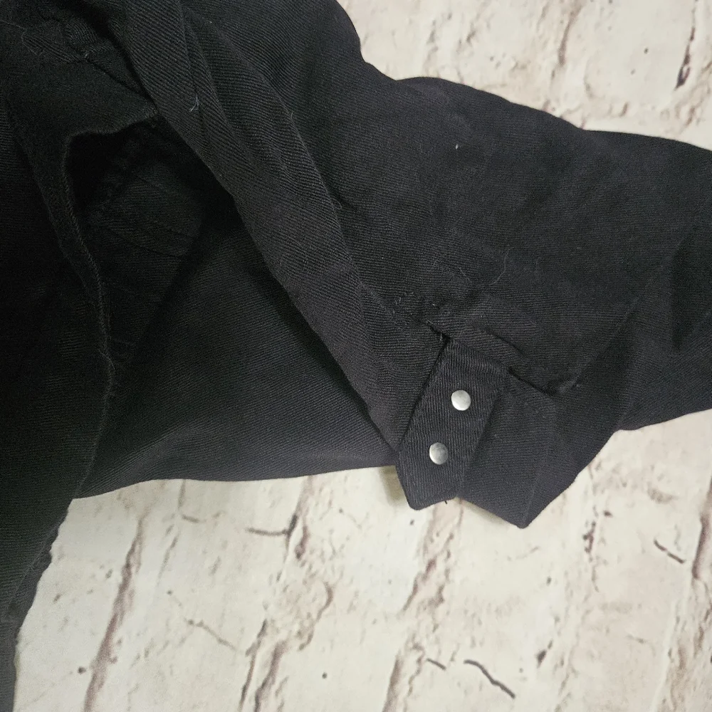🔥NWT east 5th pull on wide‎ leg capri l